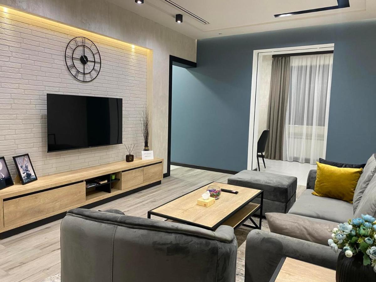 Luxury Modern Apartment In The Center Of Erivan Exterior foto
